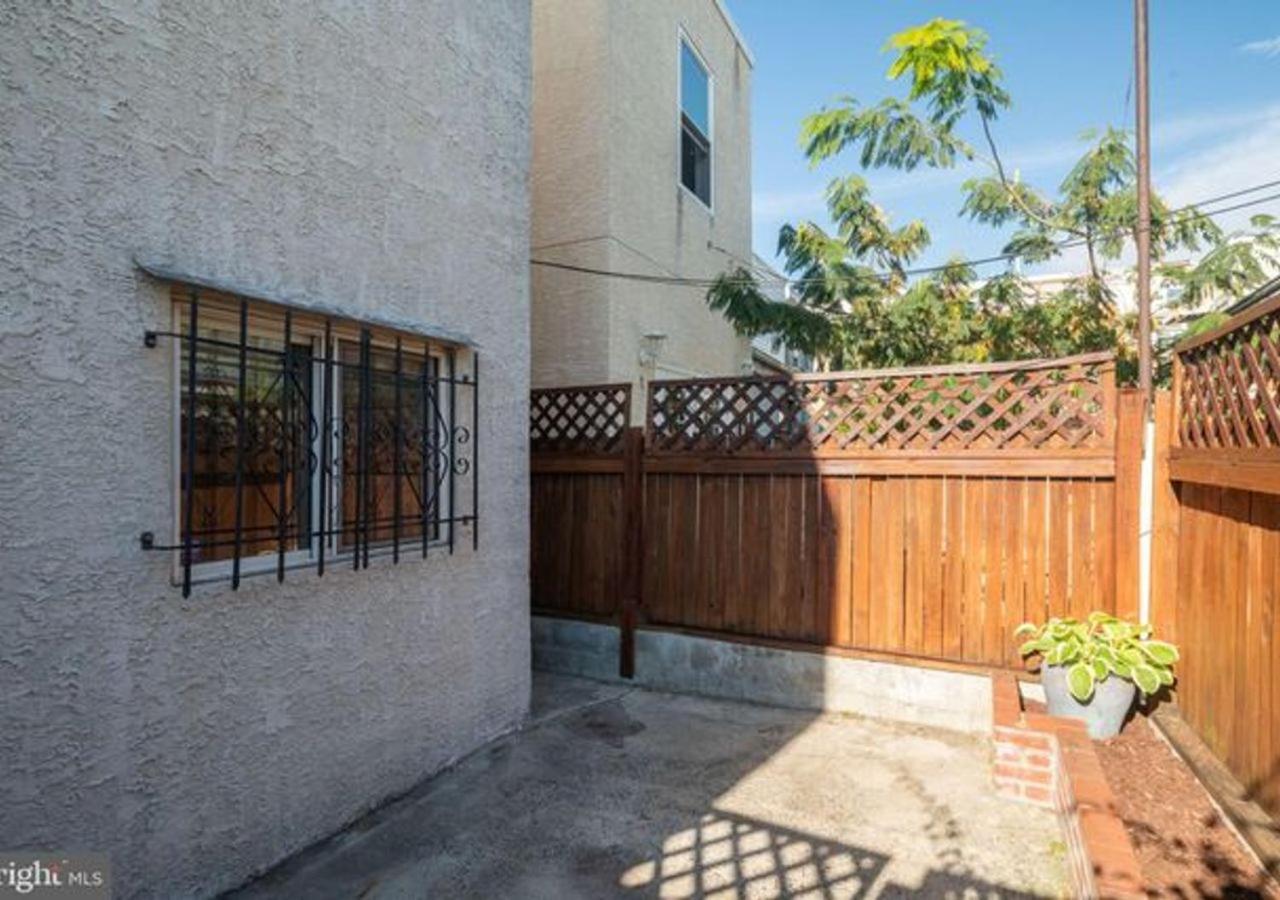 Historic Townhouse Oasis With En-Suite Bathroom Philadelphia Eksteriør bilde