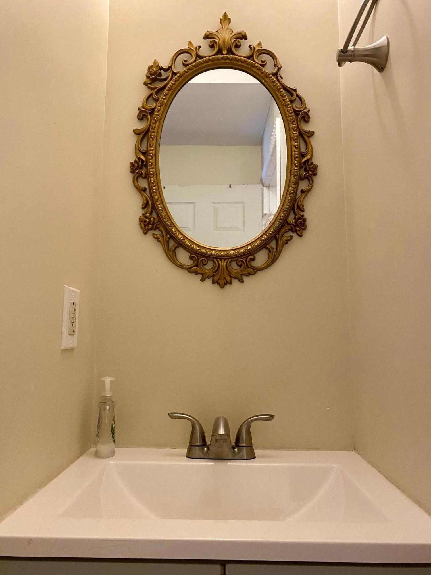 Historic Townhouse Oasis With En-Suite Bathroom Philadelphia Eksteriør bilde